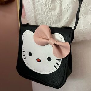 Hello kitty purse